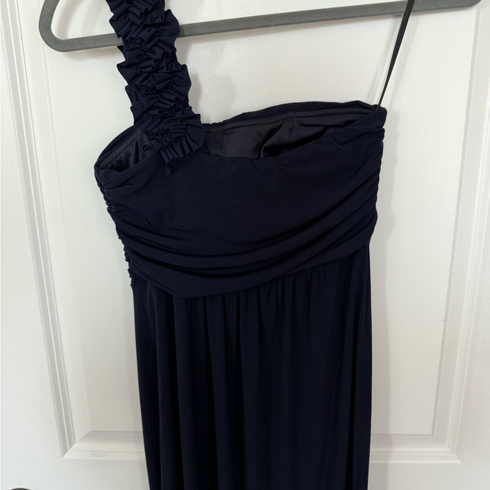 Chic Blue One-Shoulder Gown - Picture 5 of 9